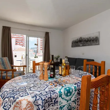 Floritas 20 - Two Bed Playa de las Americas (Tenerife)